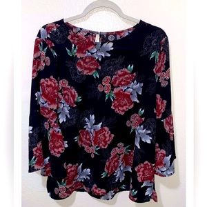 Bobeau Blouse Women's XL Black & Floral Long Ruffled Cuff Sleeve Ladies